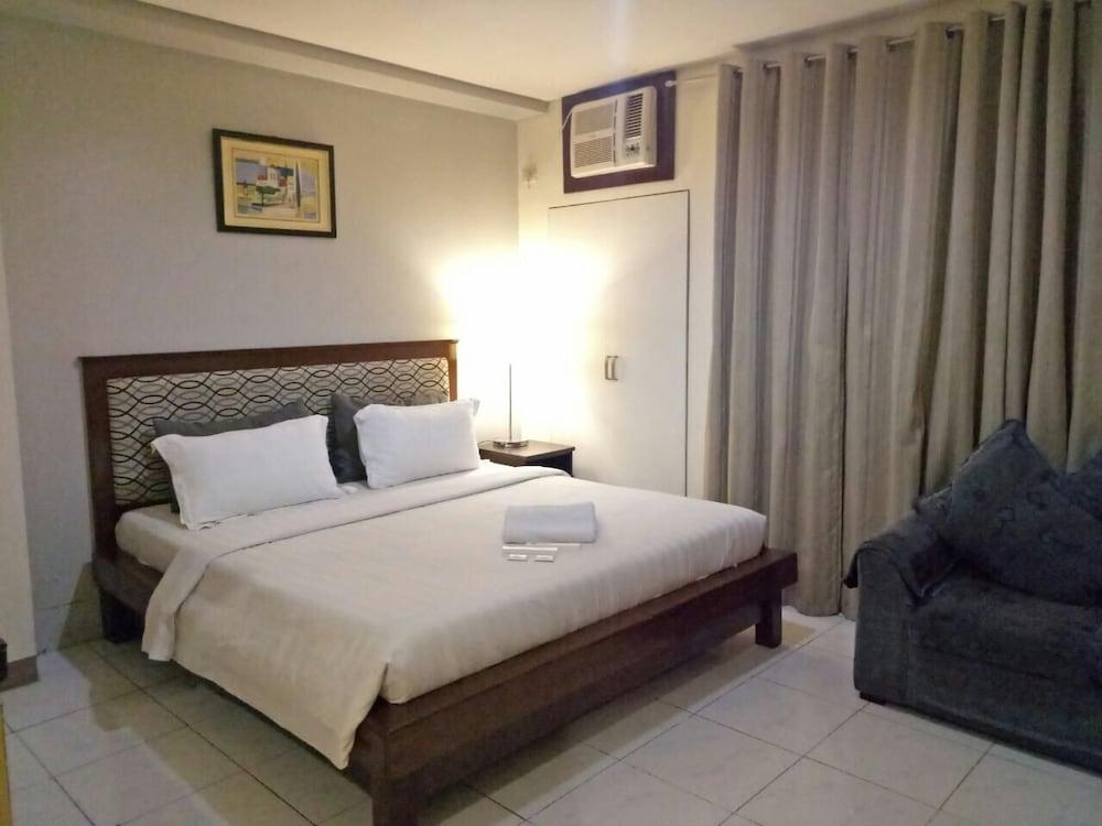 Dragonlink Suites Makati City Exterior photo